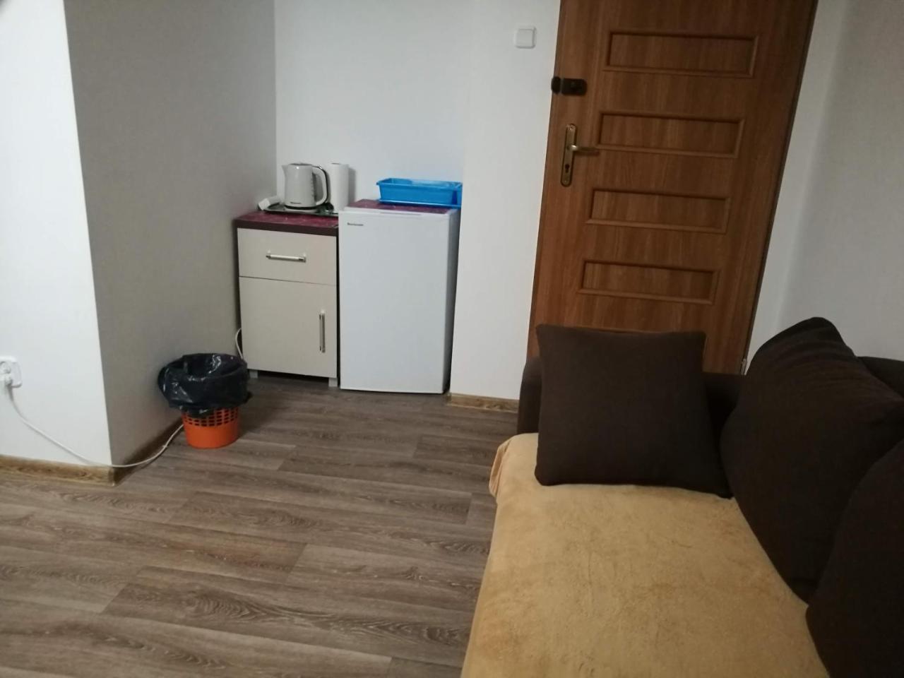 Dom Wczasowy Pieciu Pomostow I Domki Letniskowe Czaplinek Kültér fotó